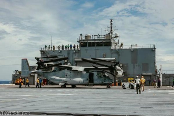 维度配资 美国海军陆战队轮换部队加强训练 MV-22B频繁起降远征移动基地舰
